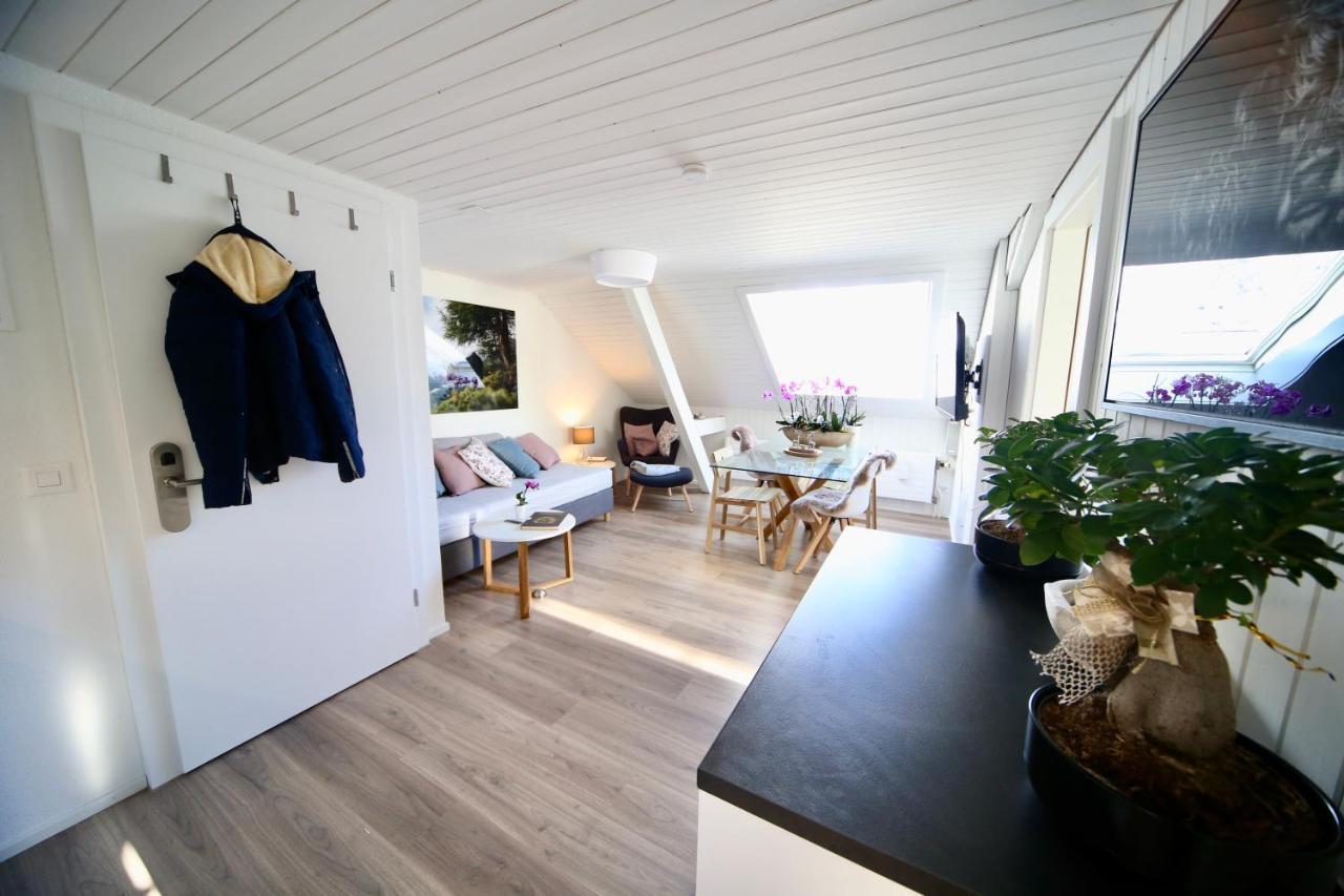 Alp Apartments Centre Location With Traditional Design And Self Check-In เอนเกลเบิร์ก ภายนอก รูปภาพ